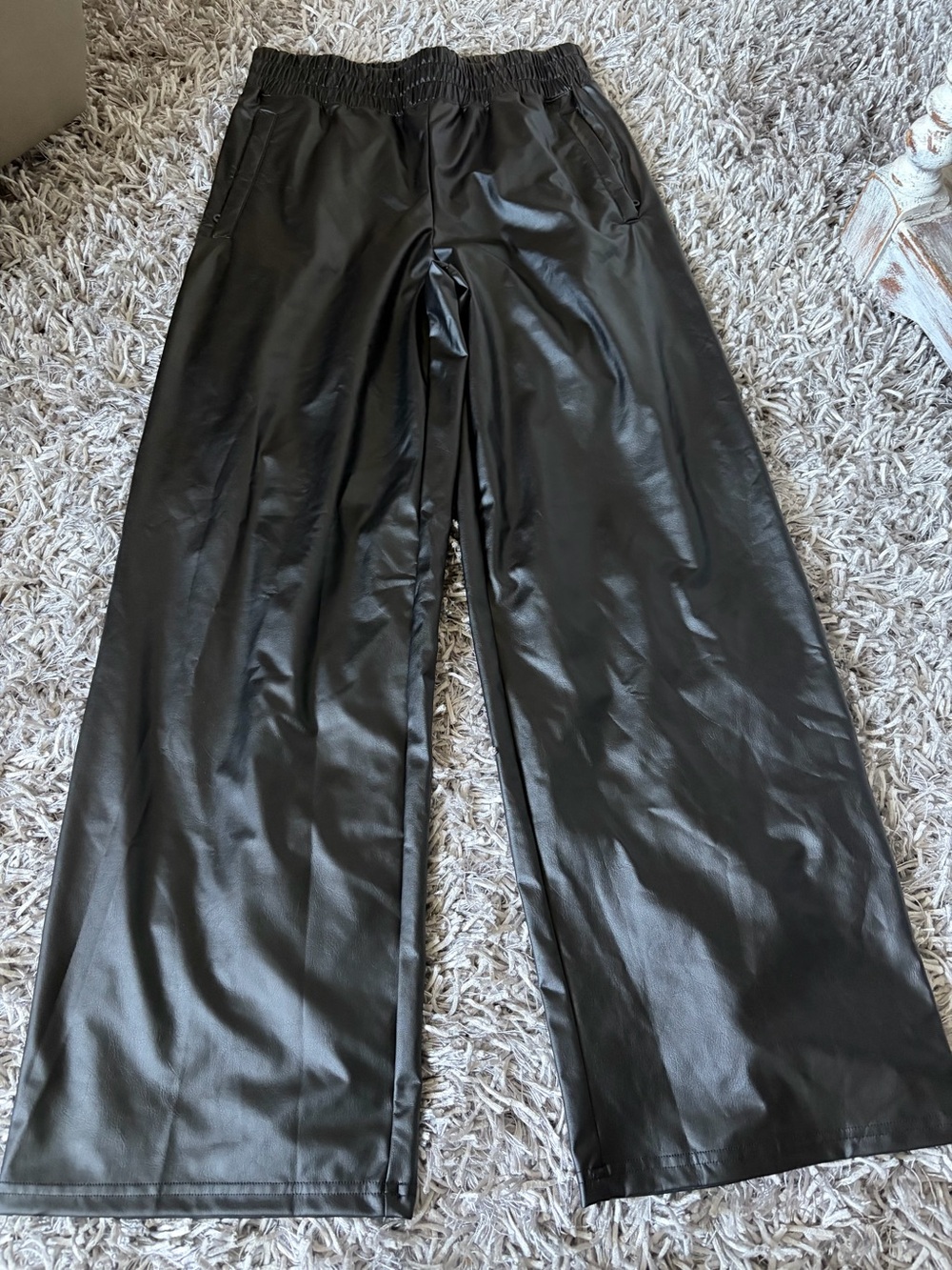 Aerie luxe wide leg faux leather pants small
